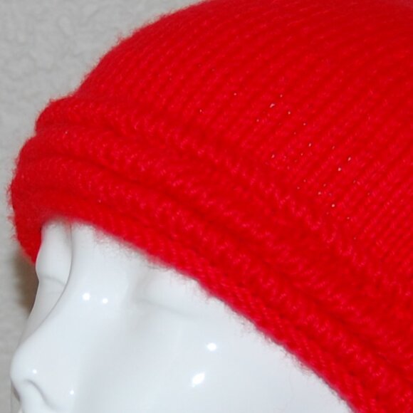 NEW Handmade Bright Red Cap, Women Size OS - Picture 10 of 12